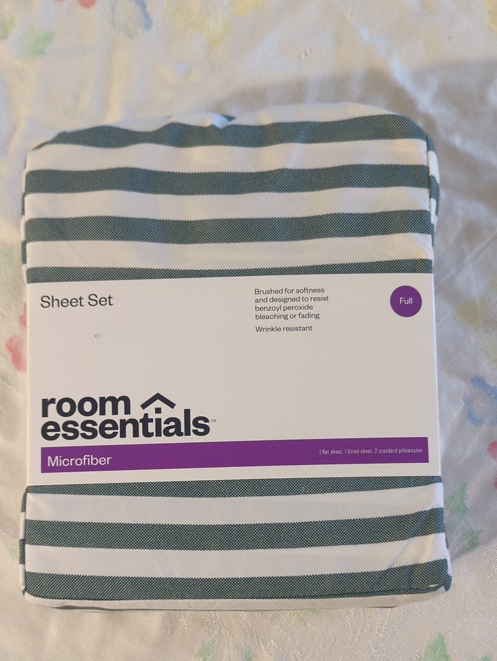 Room Essentials Microfiber Sheet Set - Green & White Stripes